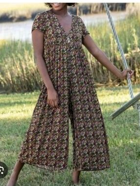 Natural Life Avery Wide-Leg Jumpsuit Multi Floral Medium Black Pink